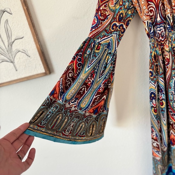 Womens Boston Proper Off-Shoulder Boho Paisley Bell Sleeve Mini Dress Size 4 - Picture 3 of 7